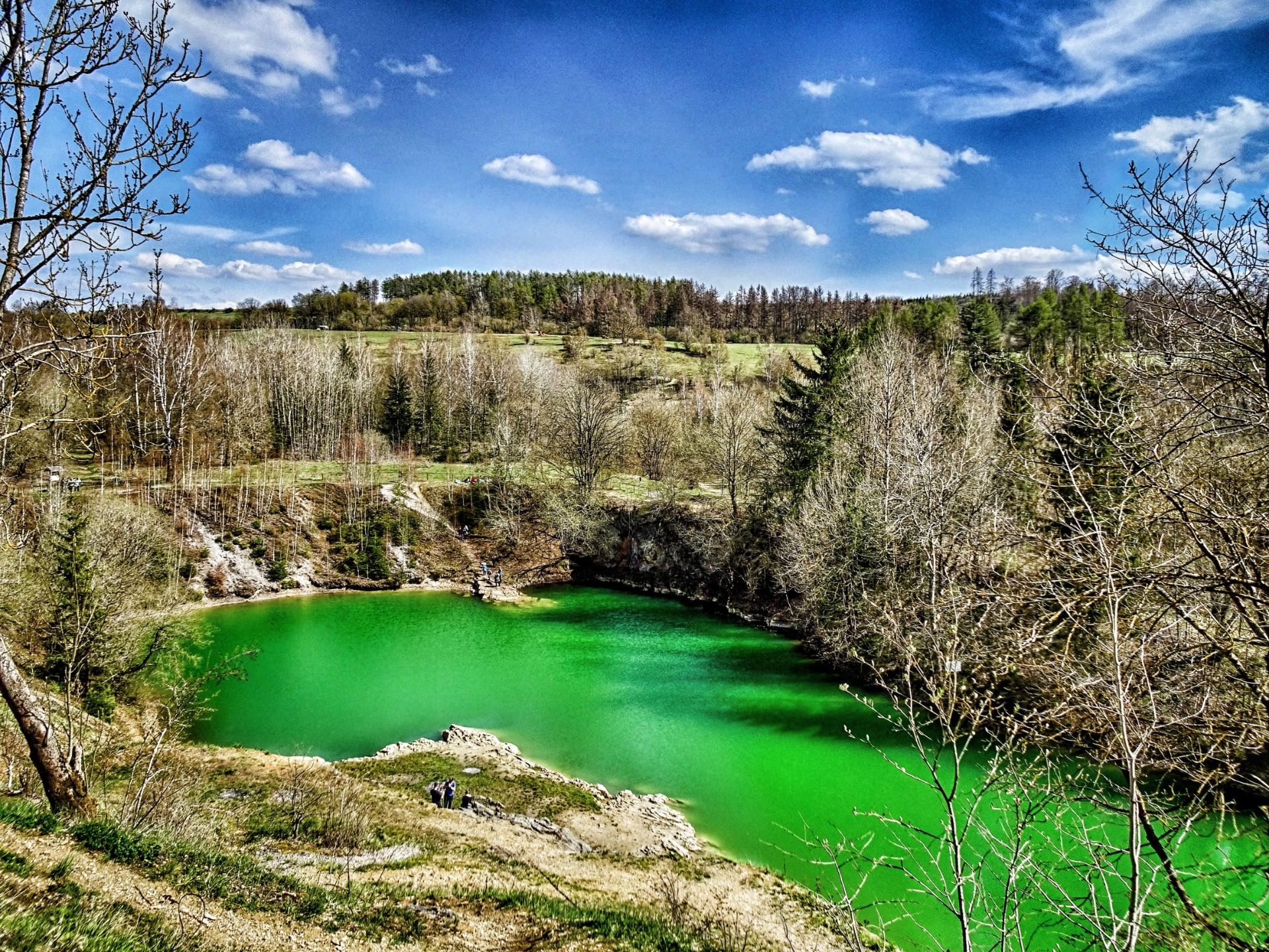 Sunny day, green water