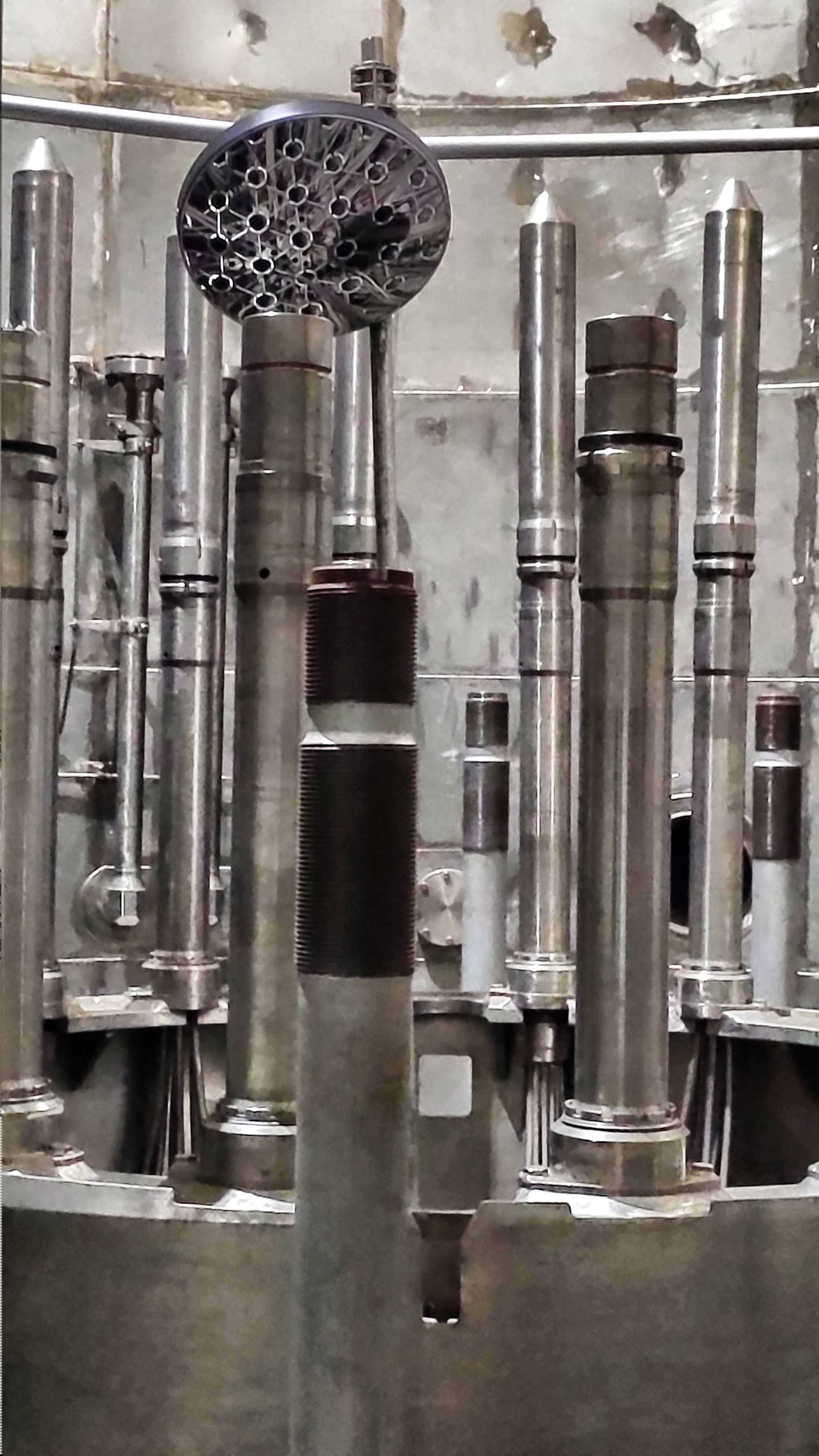 Inside this thing is the place for the fuel rods