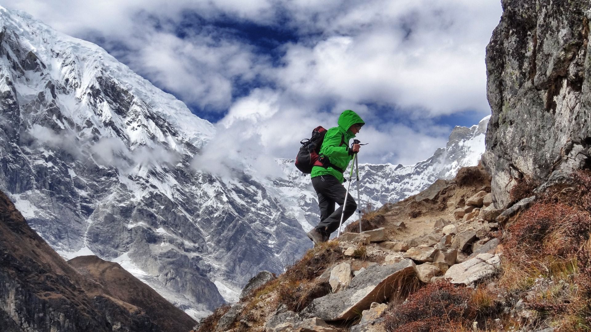 A the side of the hill, shuffle upwards.