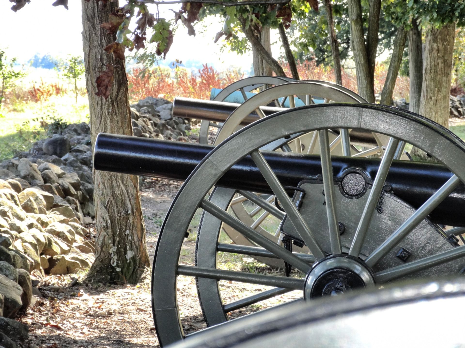 Silent cannons