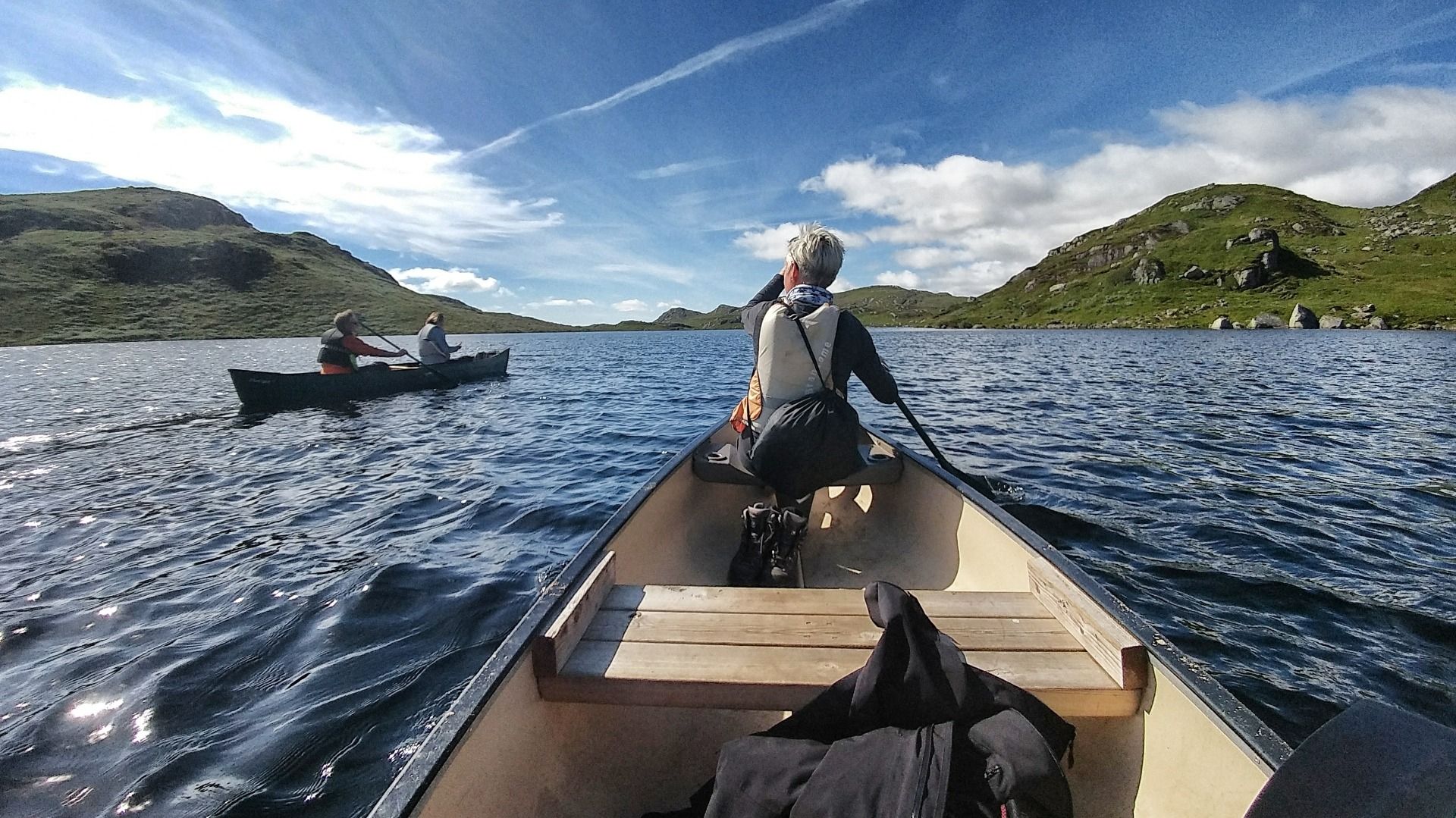 Øyuvsvatnet: Paddling over the