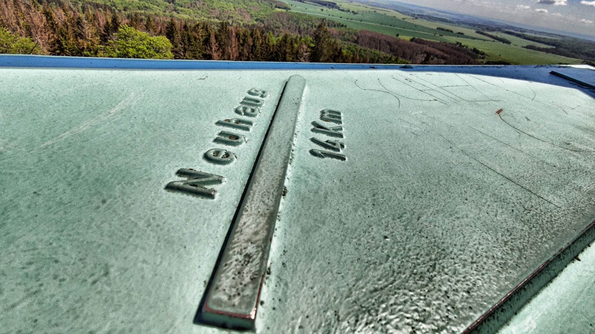 Neuhaus is only 14 km away (but not on this picture)