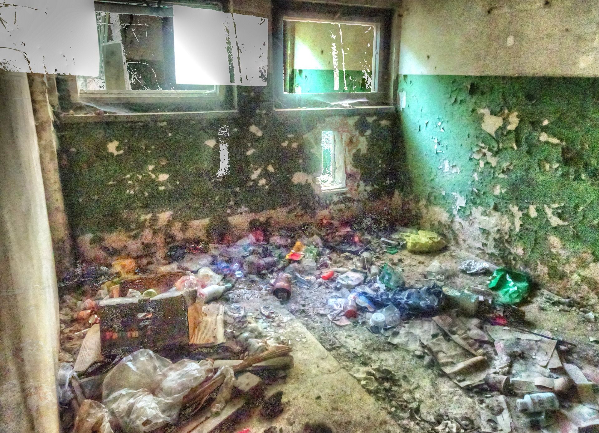 One building of the socialist army of eastern germany is still here.