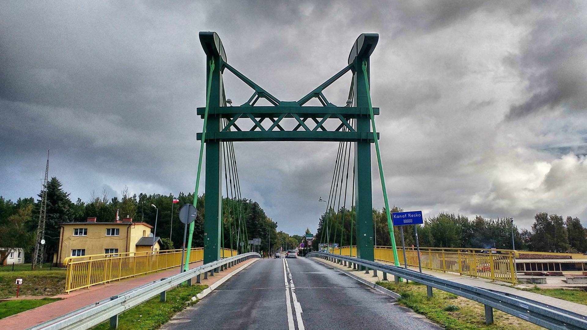 Darlowos Green Gate bridge