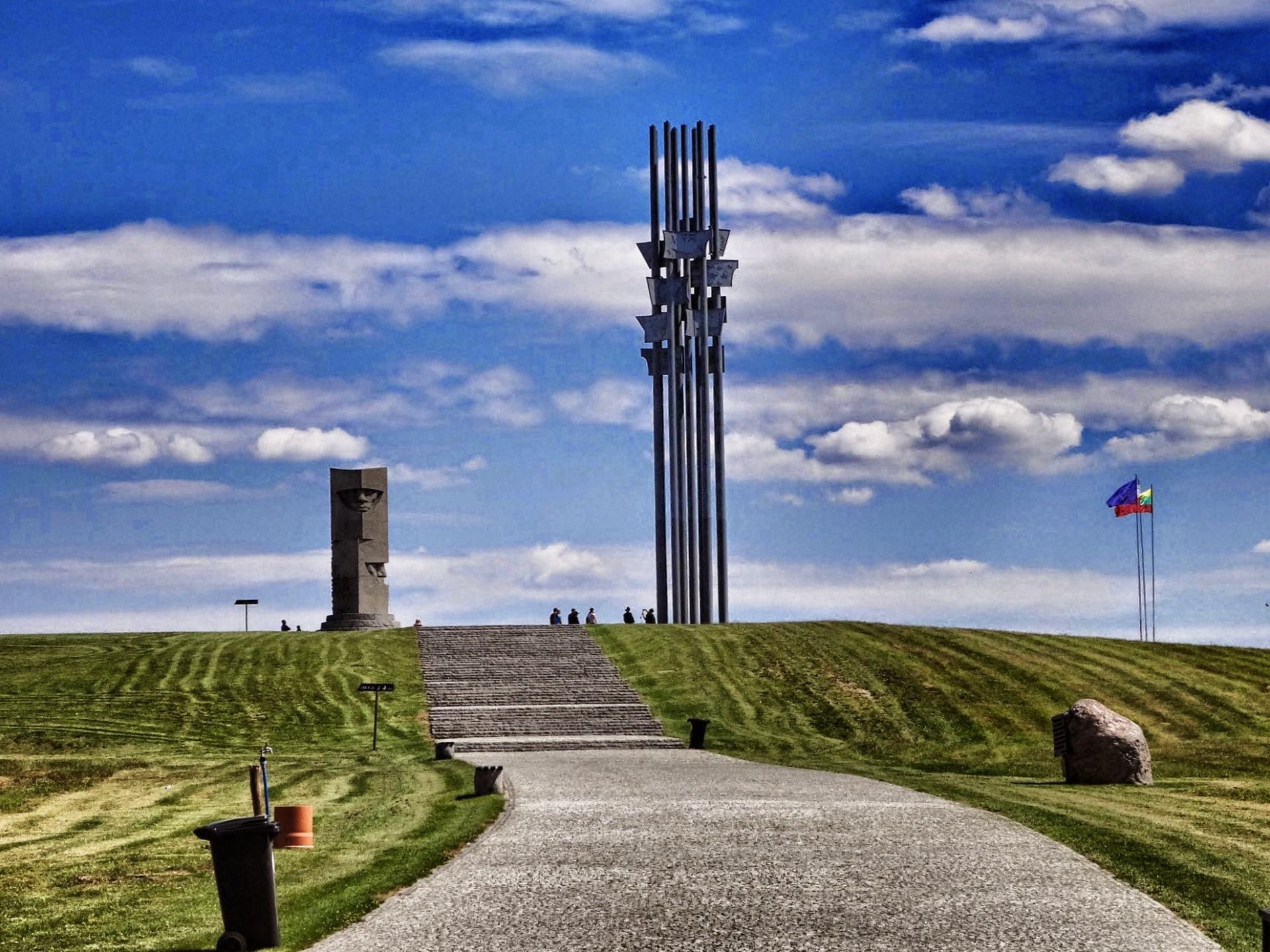 The knight on the left, the spears on the right