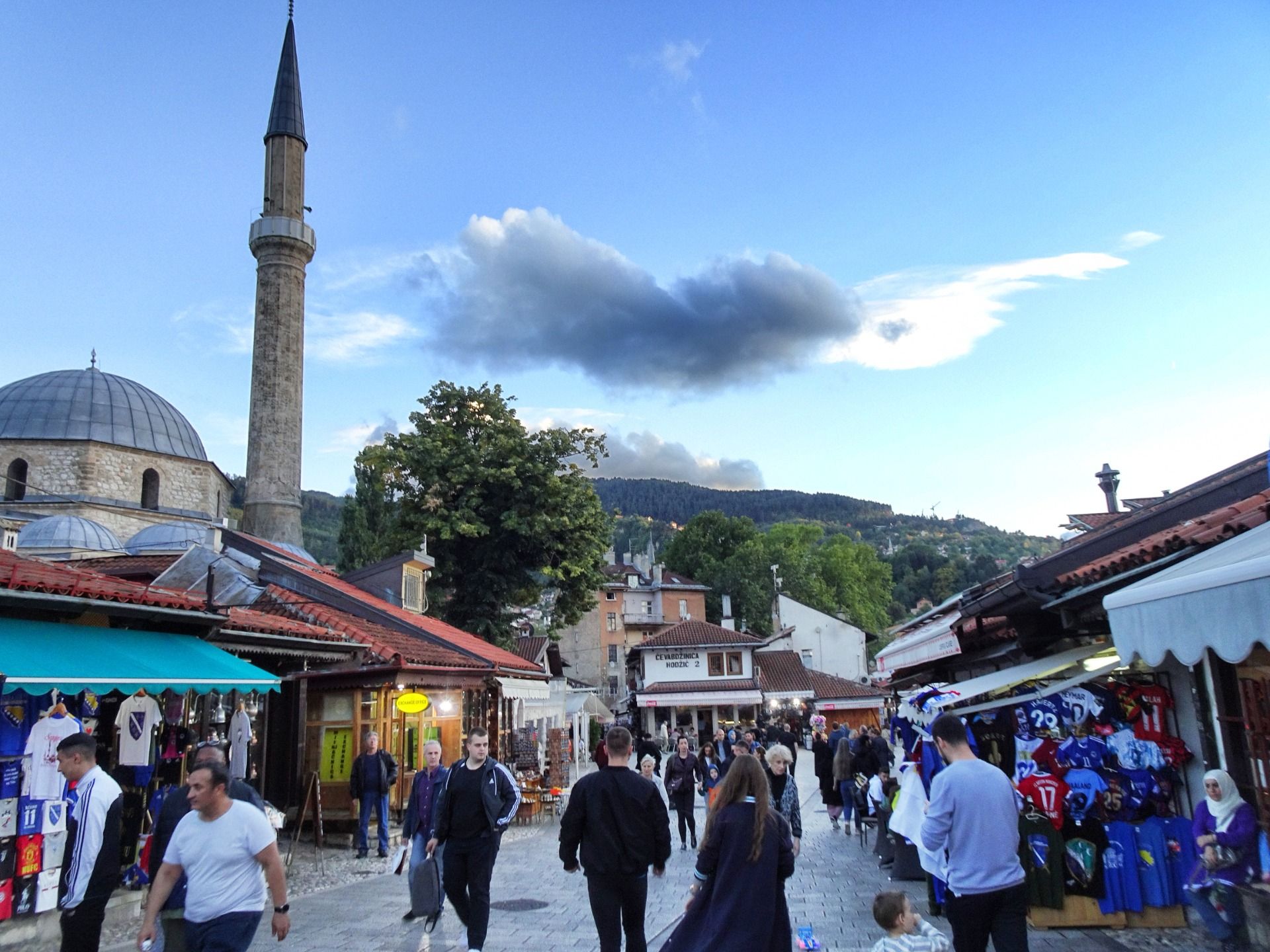 A mosque at the Baščaršija bazaar district.