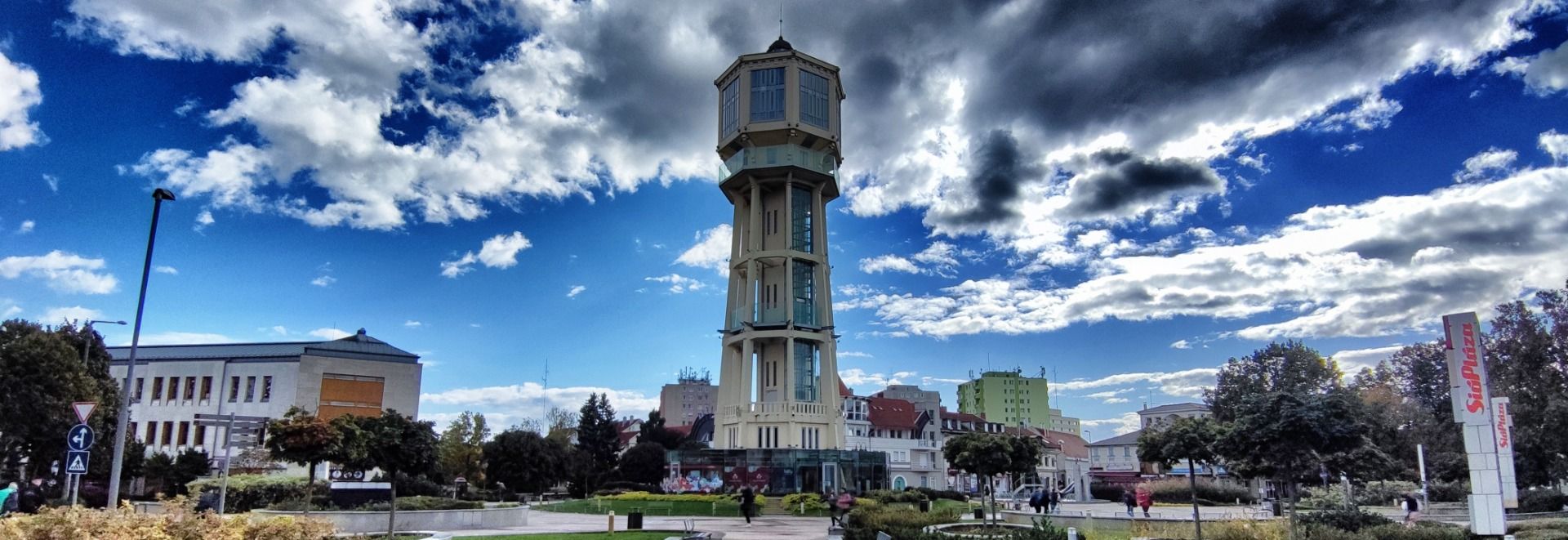 Late Autumn Adventures: The Magic of Lake Balaton