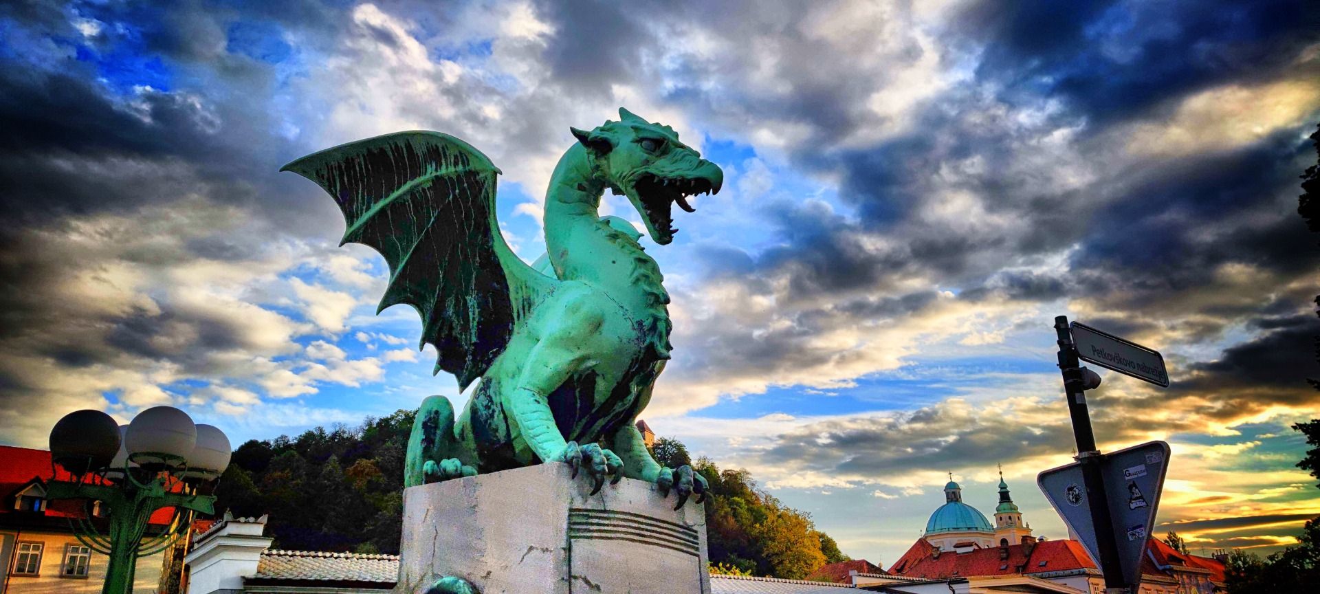Town of the Dragons: The Bridge over the river of seven names