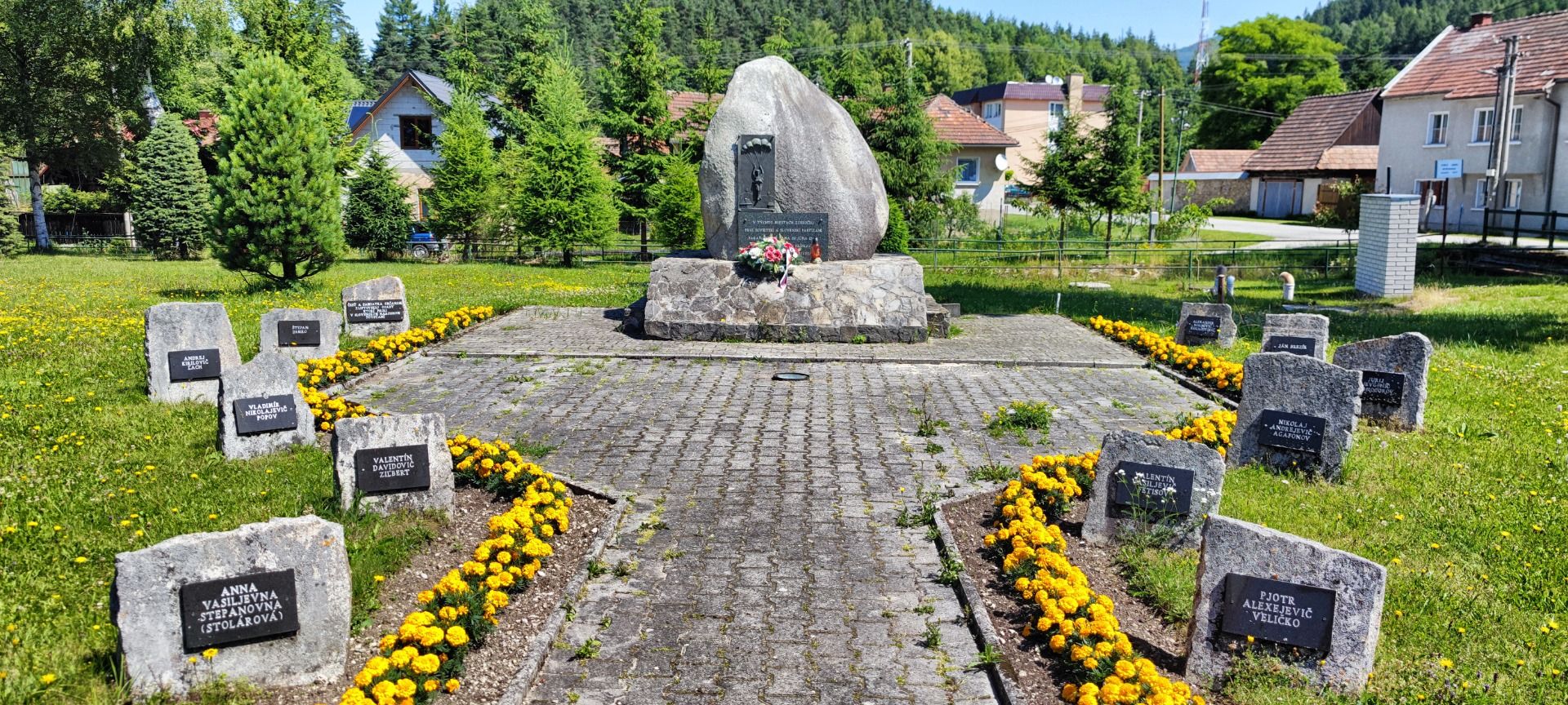 The monument für the parachute men