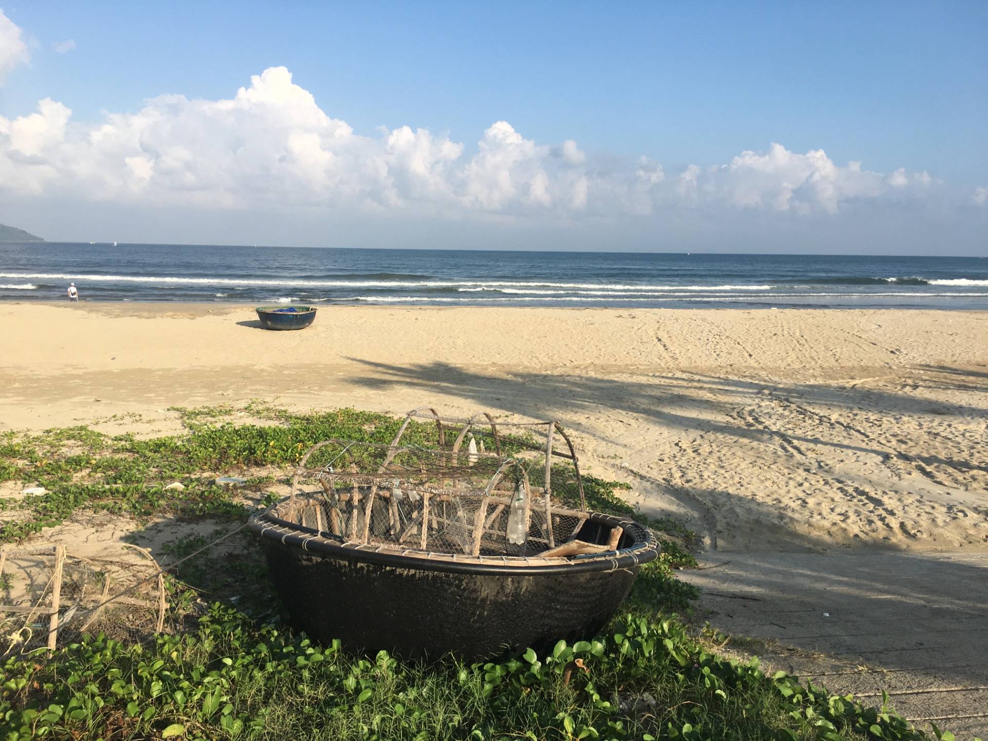 Danang. Vietnamese round boats (thúng chài)