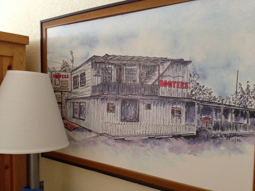 Las Vegas, part 3. Hotel HOOTERS.