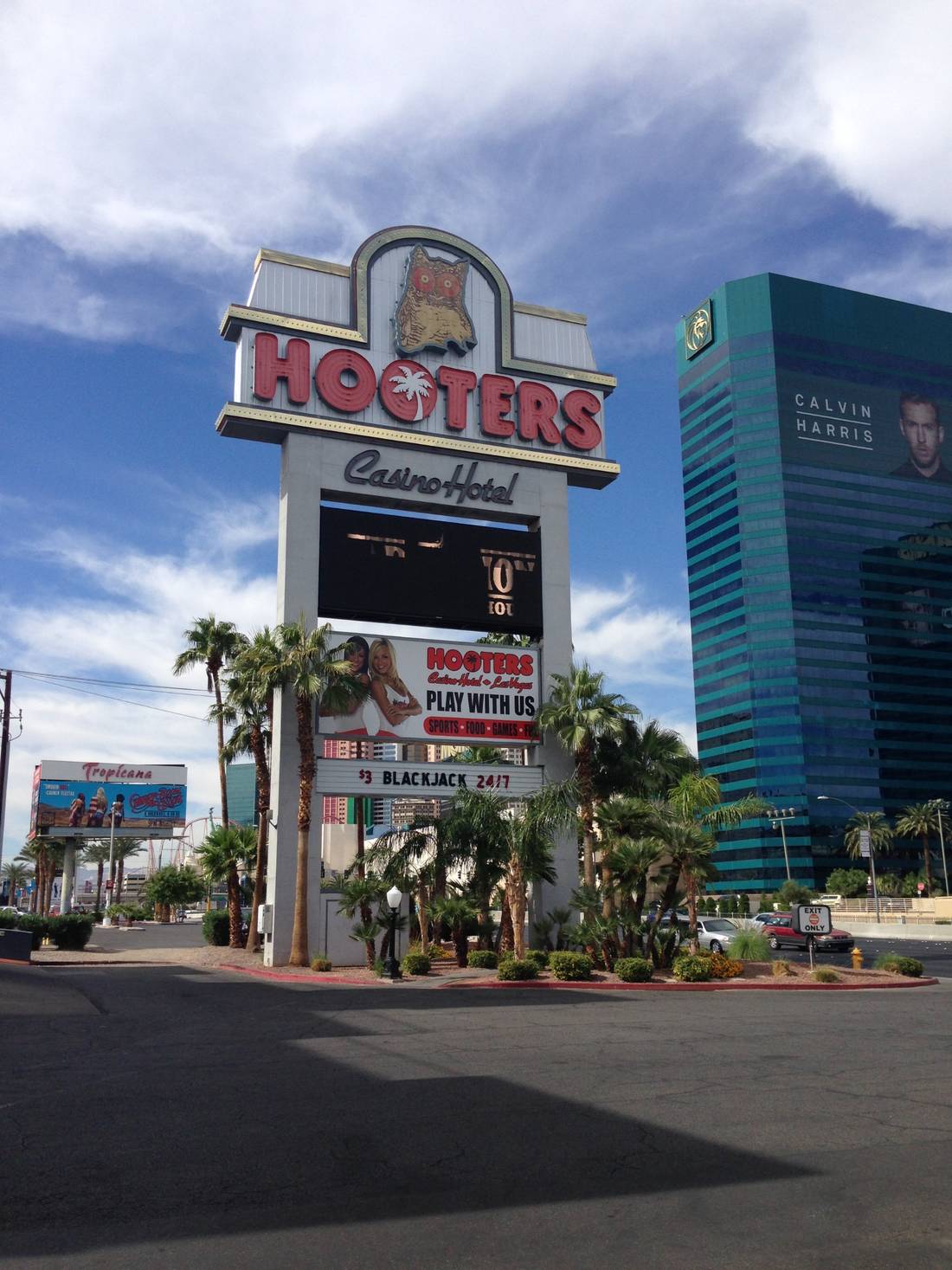 The ”HOOTERS” hotel, Las Vegas, USA