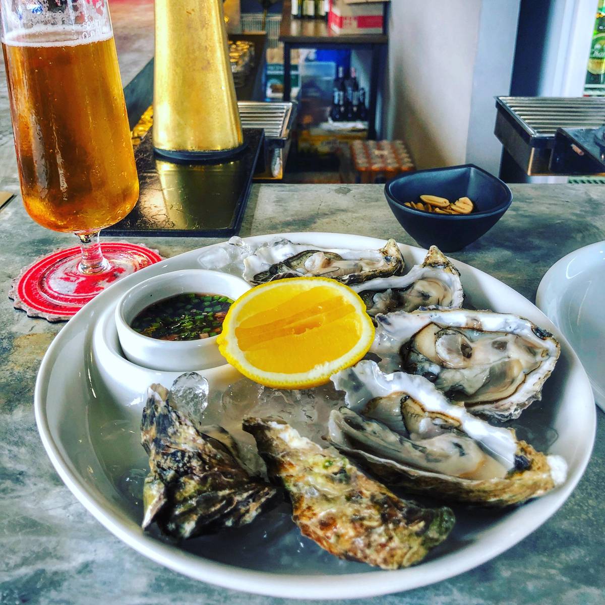 Who loves oysters?