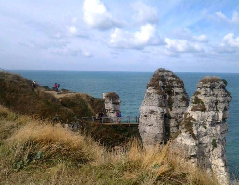 Étretat and its natural beauties