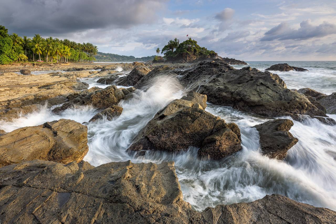 Photographing Dominicalito in Costa Rica