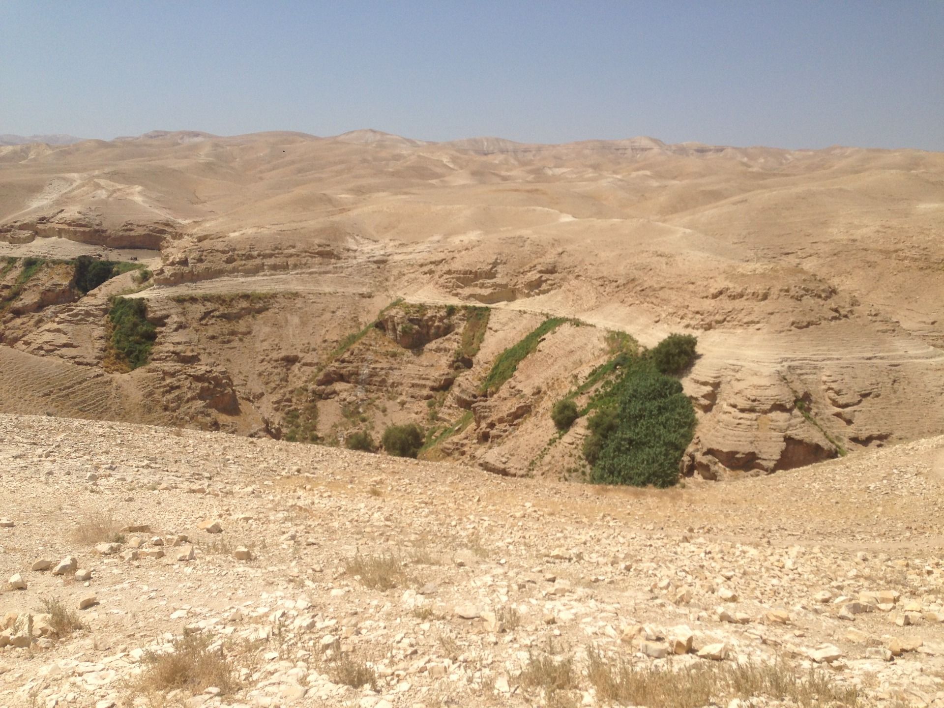 We stopped by this small village (aka monastery) which was built in the desert...