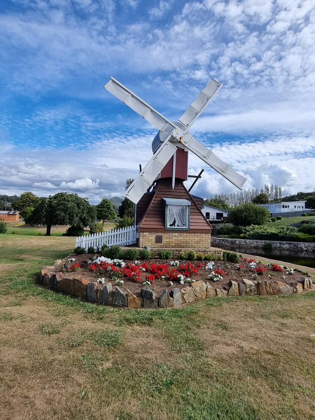 A windmill; a tribute to Dutch migrants.