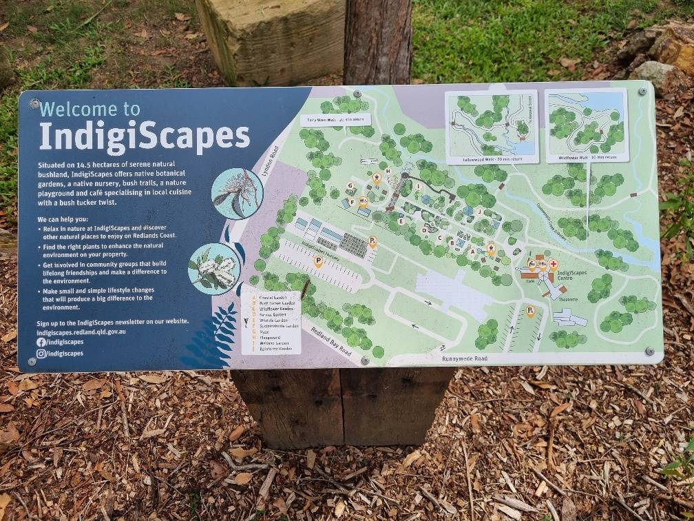 It is not that big but there is plenty to do and explore. A gift shop and café. A couple of walking tracks, a small Botanical garden and a nursey where you can buy native plants in tubes.
