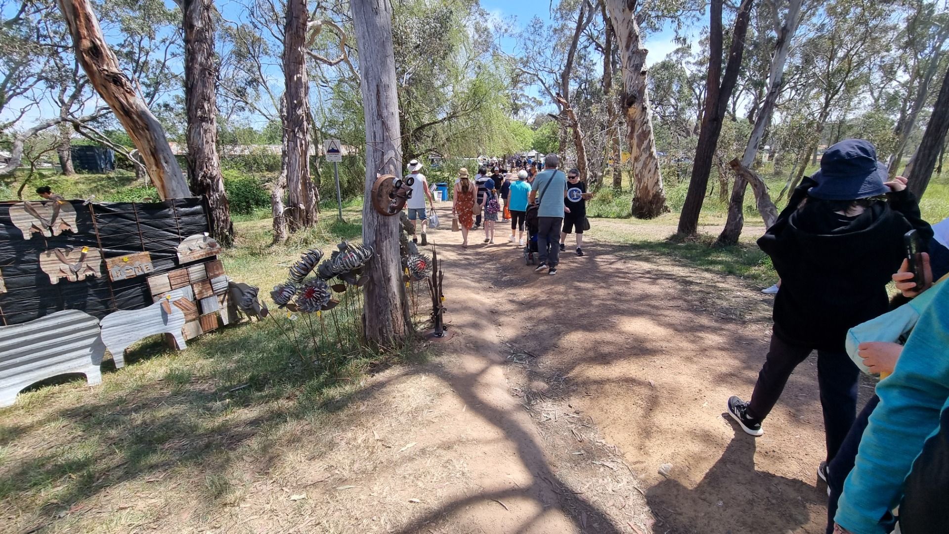 I had never been to a small country town in Canberra. I suppose most of the Australian Capital Territory was like this before they built the Australian capital city just down the road.