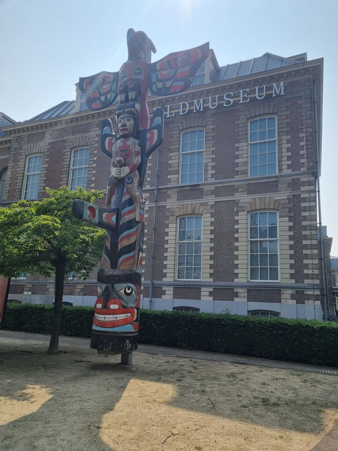 After parkrun, a shower and some breakfast we had the whole afternoon to check out the rest of town. There was plenty to see and weather was nice.