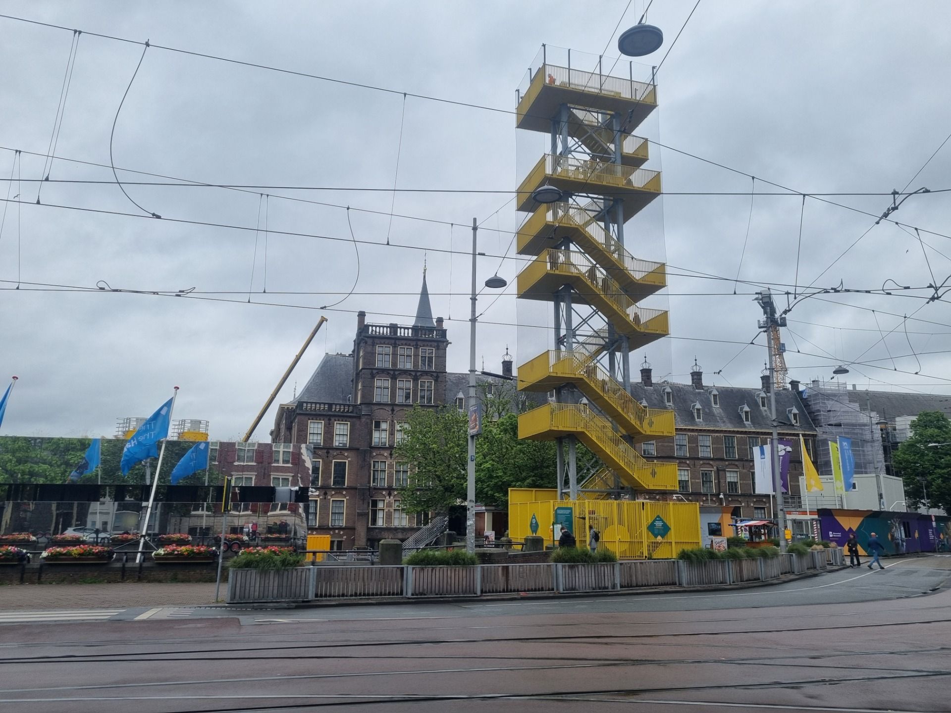 We did not bother with the observation deck on this cold, wet and overcast day but I am sure it is worth the effort and a good cardio workout on a nice day.