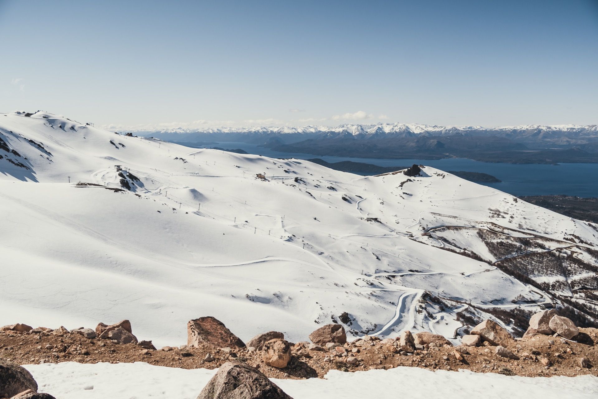 Cerro Catedral en sus últimos días de temporada