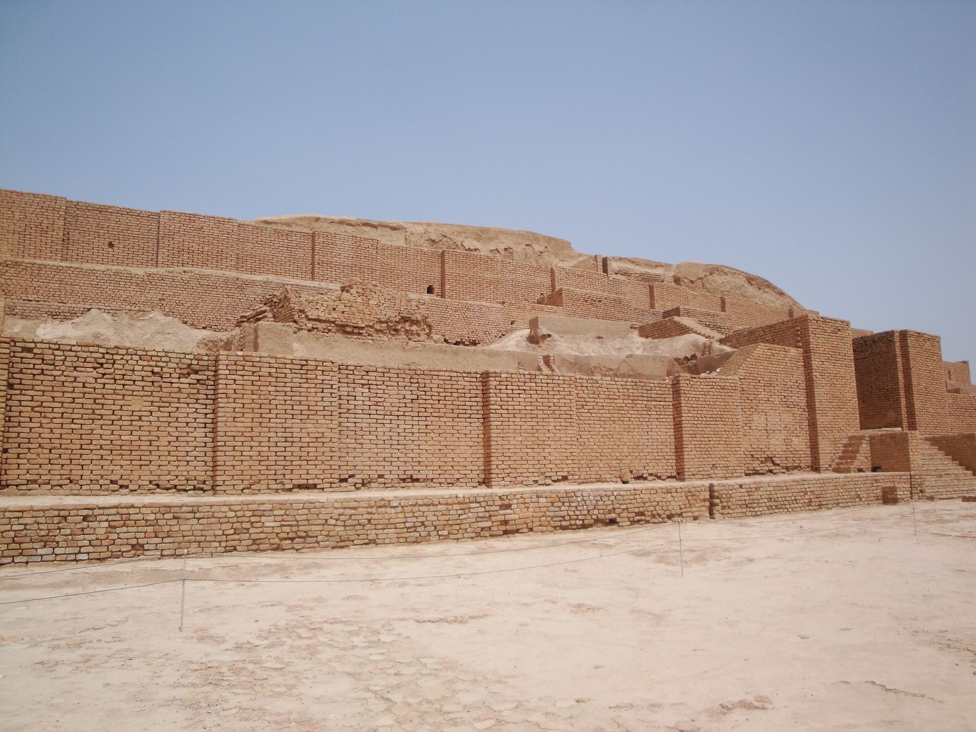Around Iran no. 11 – Chogha Zanbil