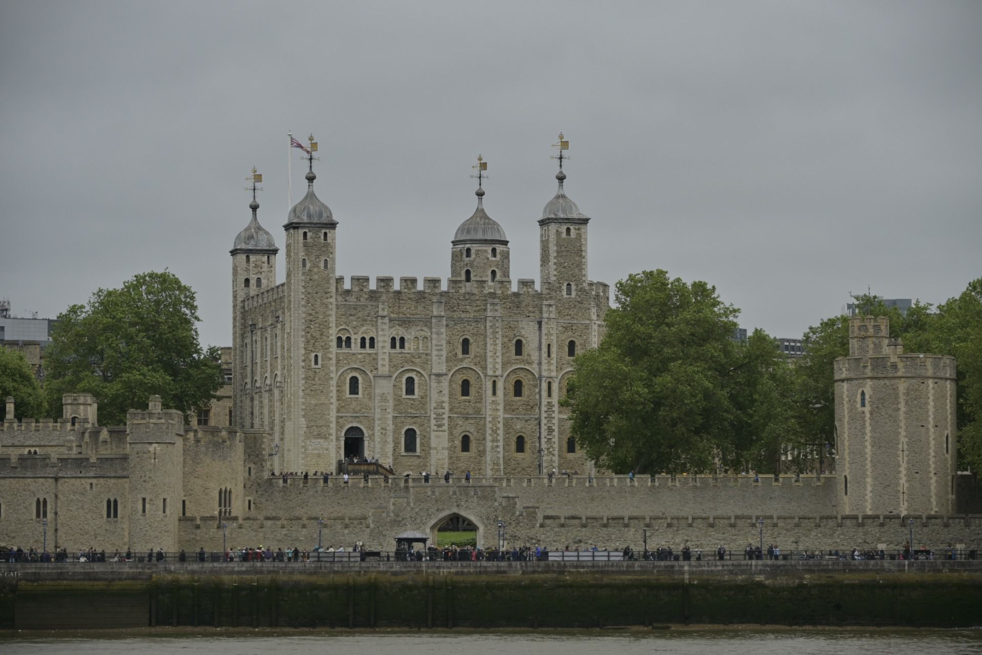 My long weekend in London no. 4 – Tower of London Moat