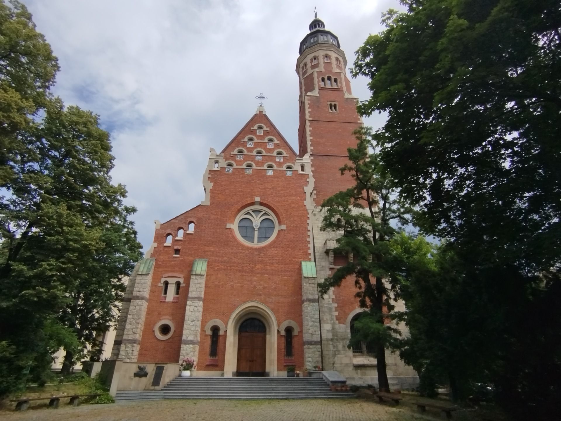 Krakow's churches no.35 – Basilica of the Sacred Heart of Jesus in Krakow