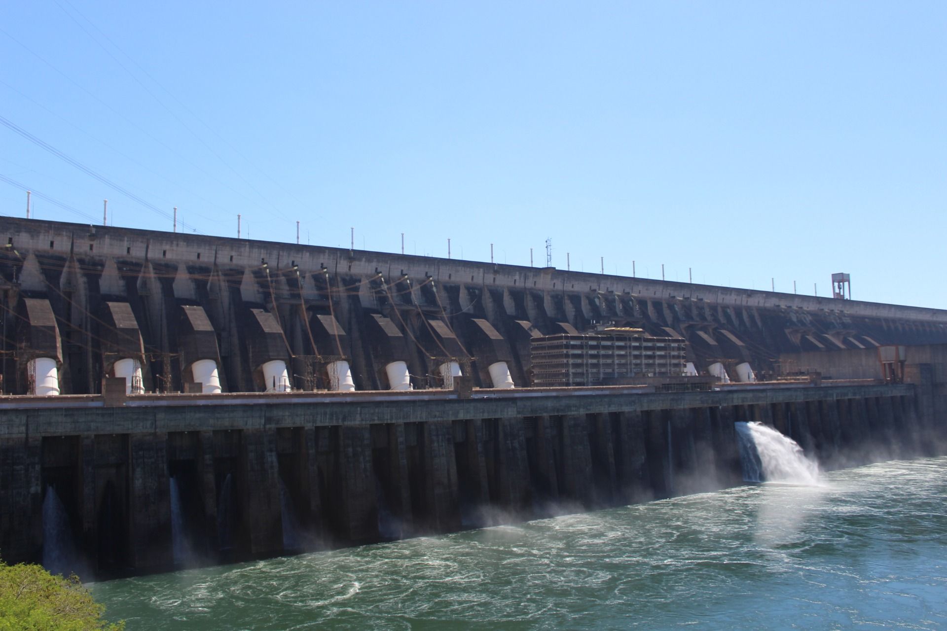 Wyjazd do Ameryki Południowej wpis nr. 11 Paragwaj – Elektrownia ITAIPU