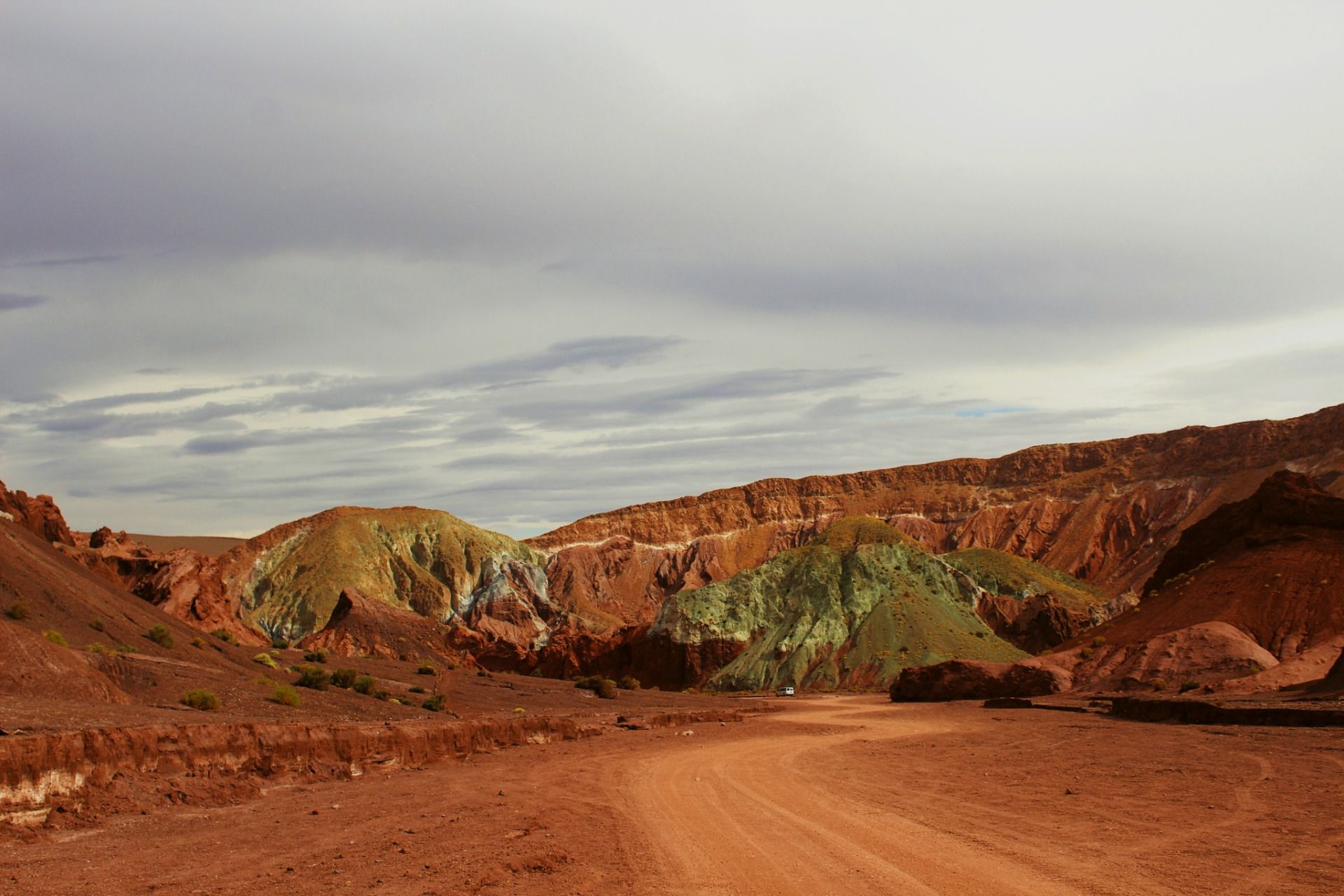 Trip to South America no. 66 Chile - Yerbas Buenas & Valle del Arcoiris