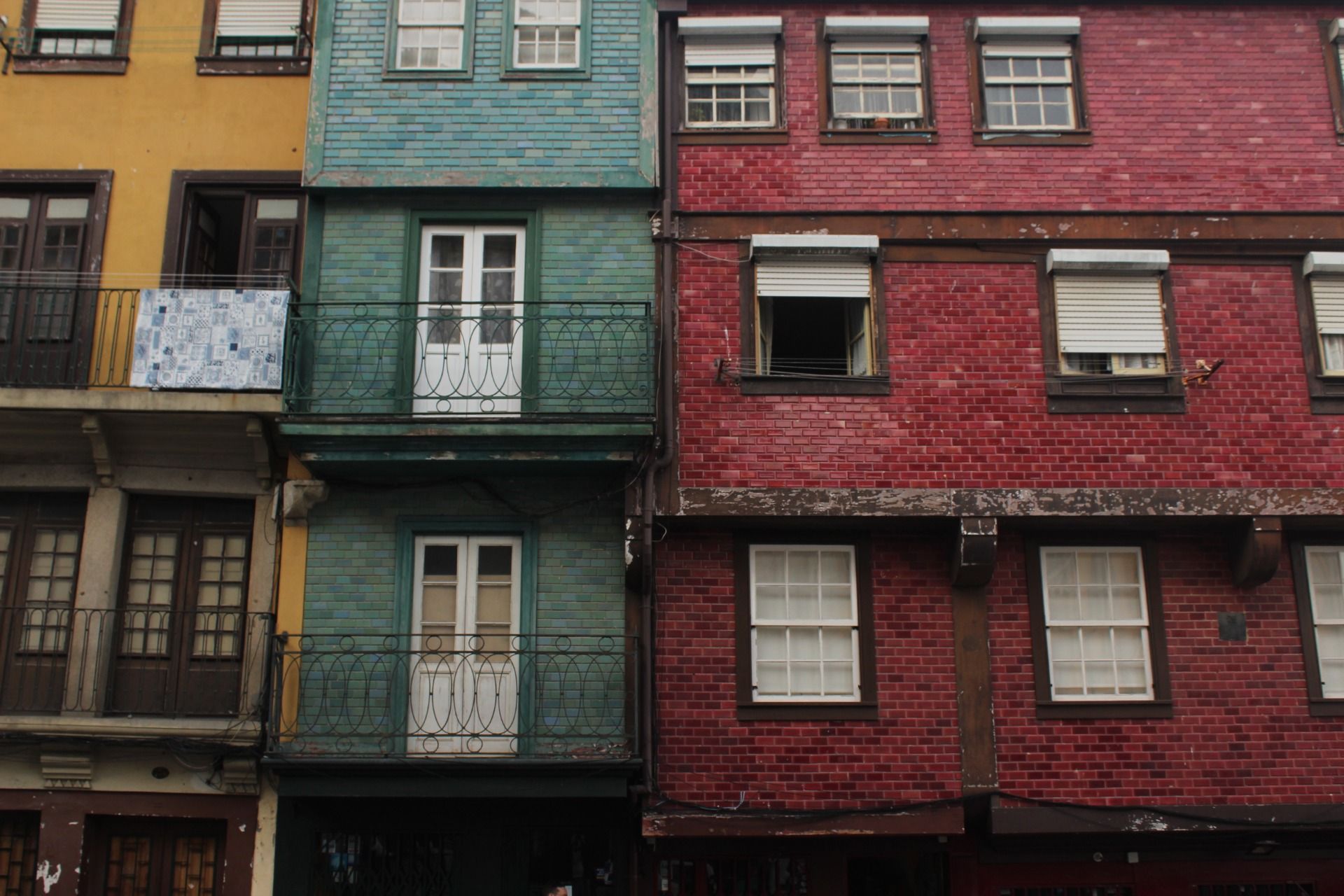 Around the Portugal no.1 - Porto