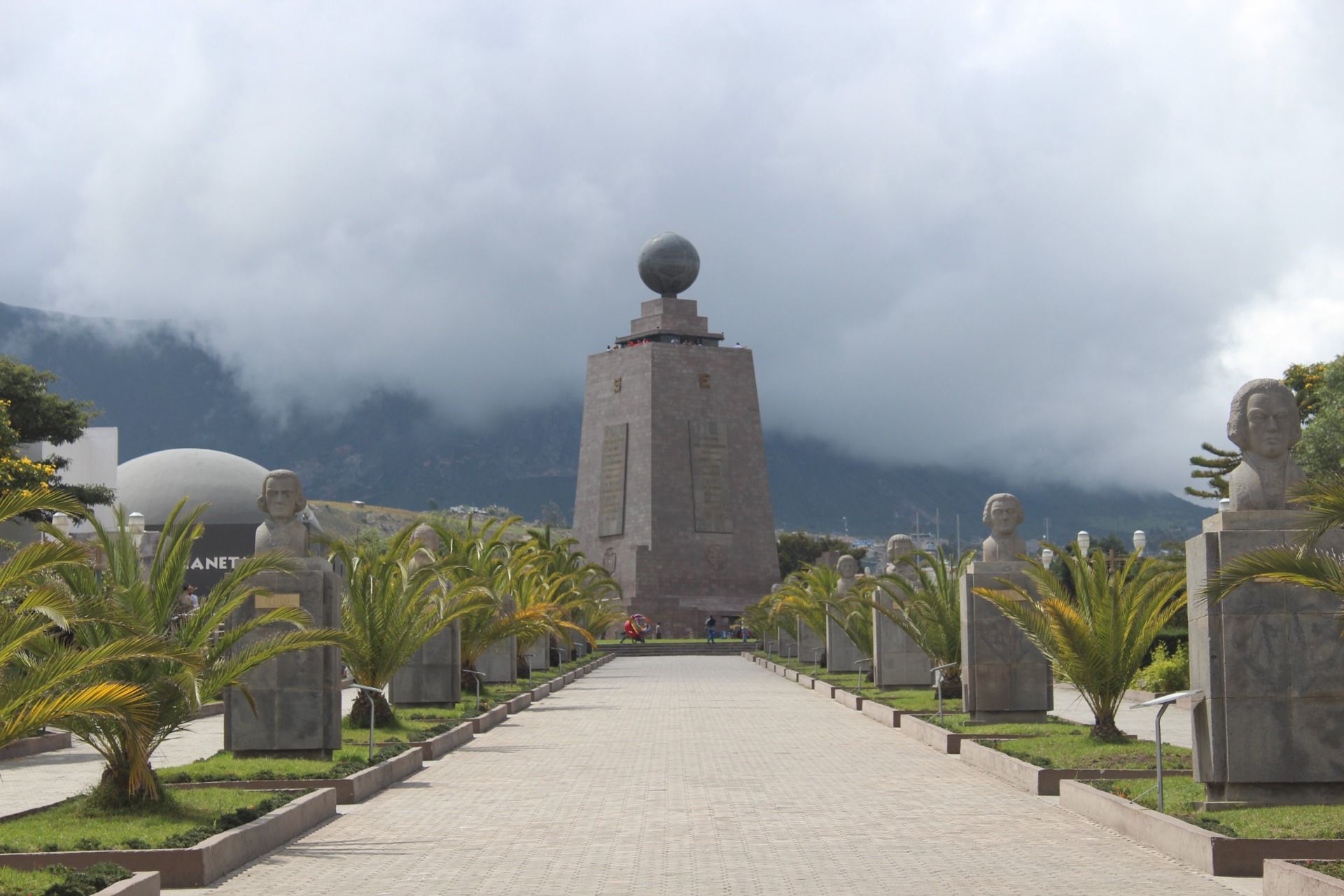 Trip to South America no. 86 Ecuador – Mitad del Mundo, The equator