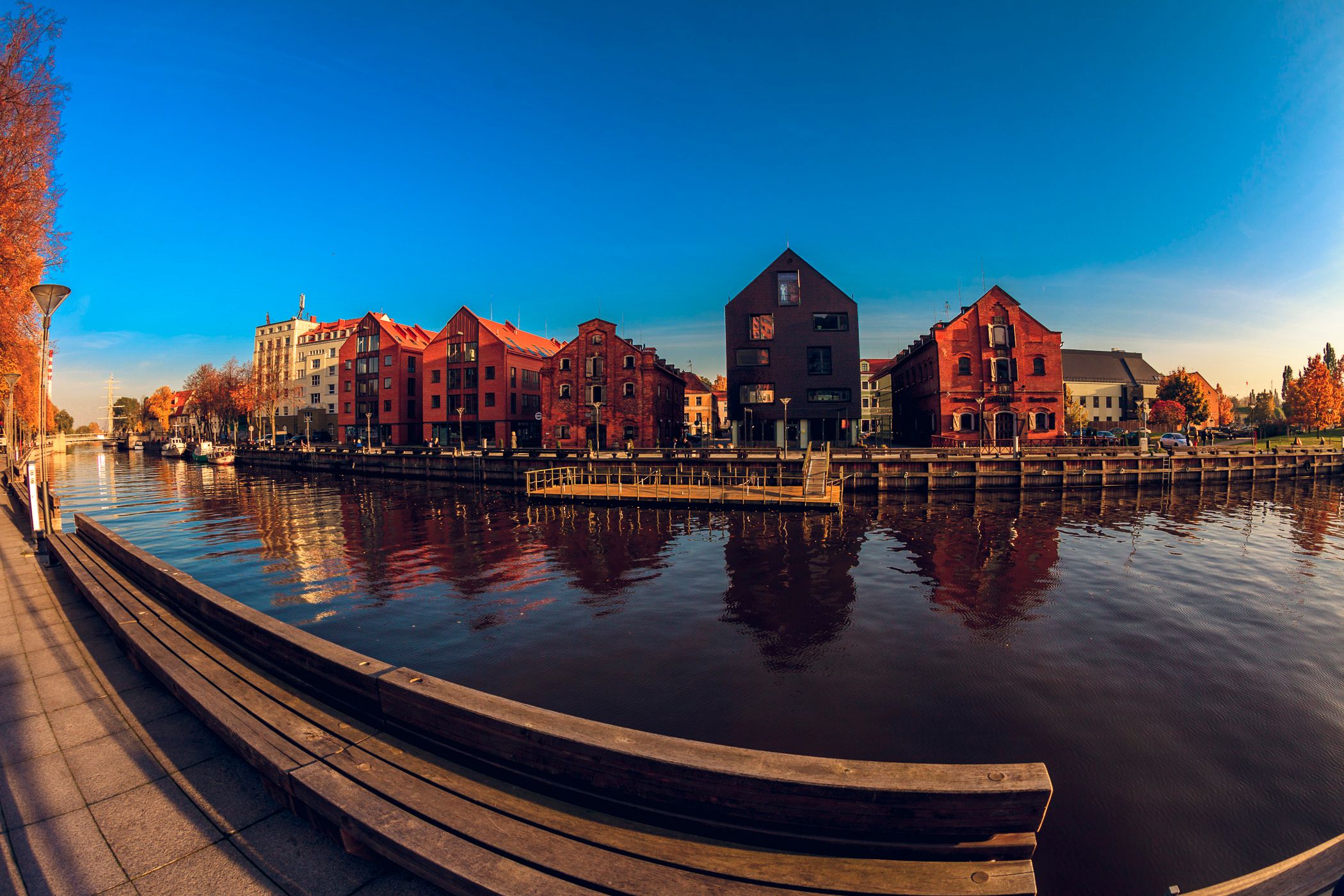 Axeman's Travelfeed #013 - Klaipeda Old City. Autumn impressions through Fish Eye Part #1