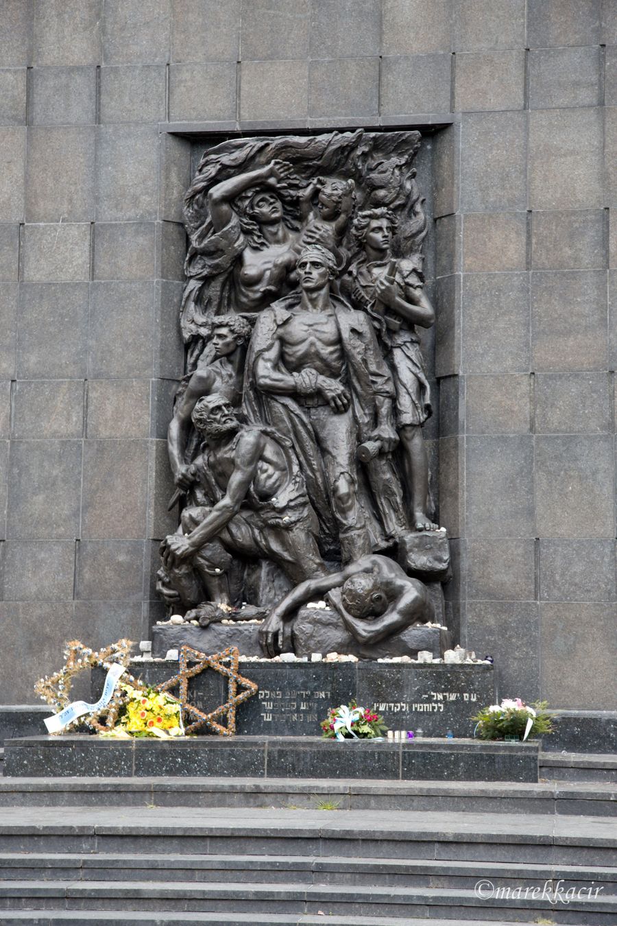 Monument to the Heroes of the Warsaw Ghetto