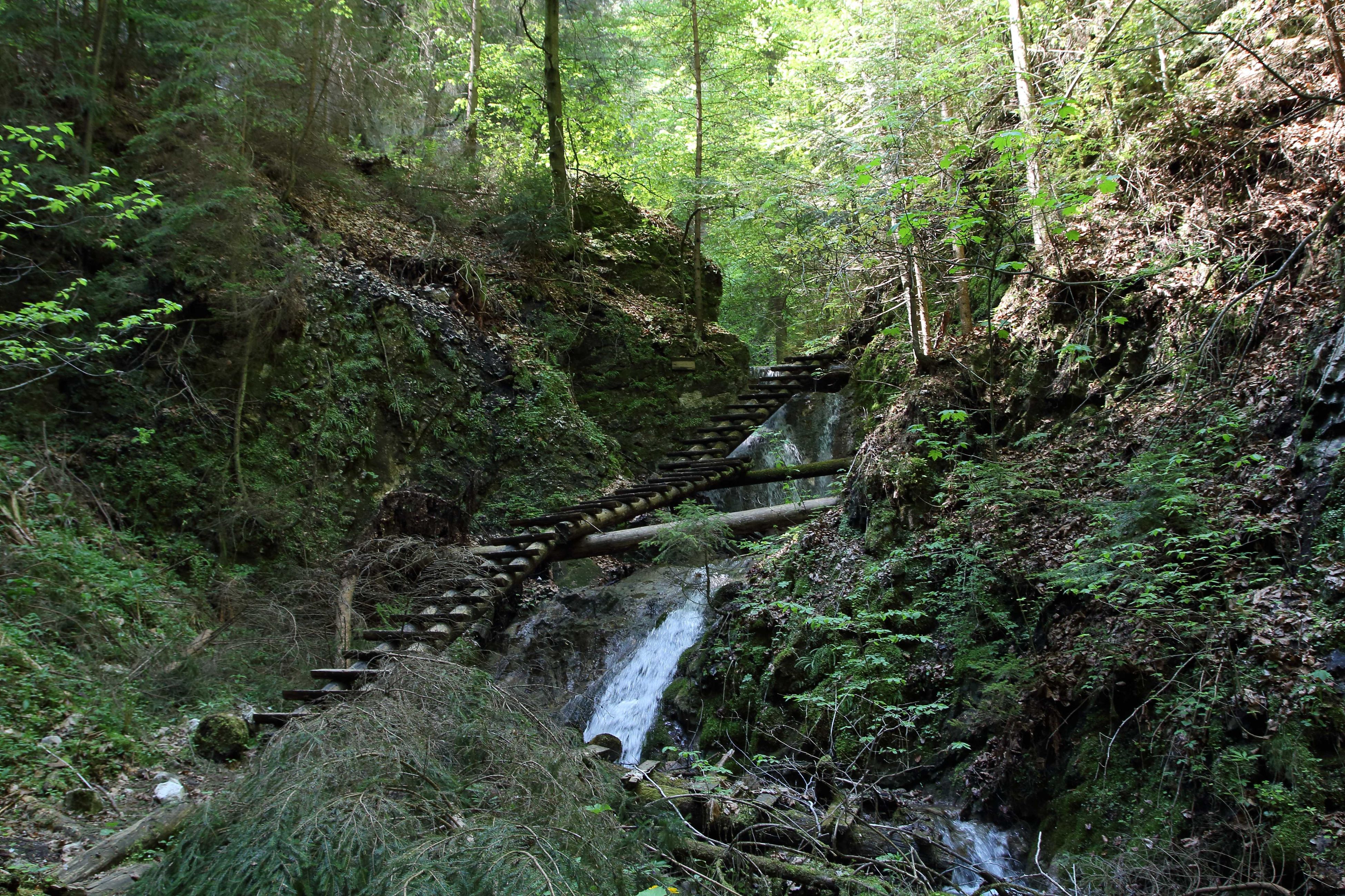 Trip to gorge Big Kyseľ