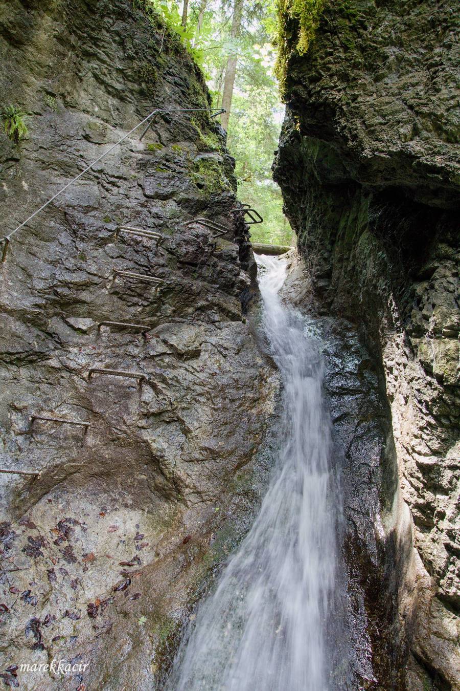 Karoliny waterfall