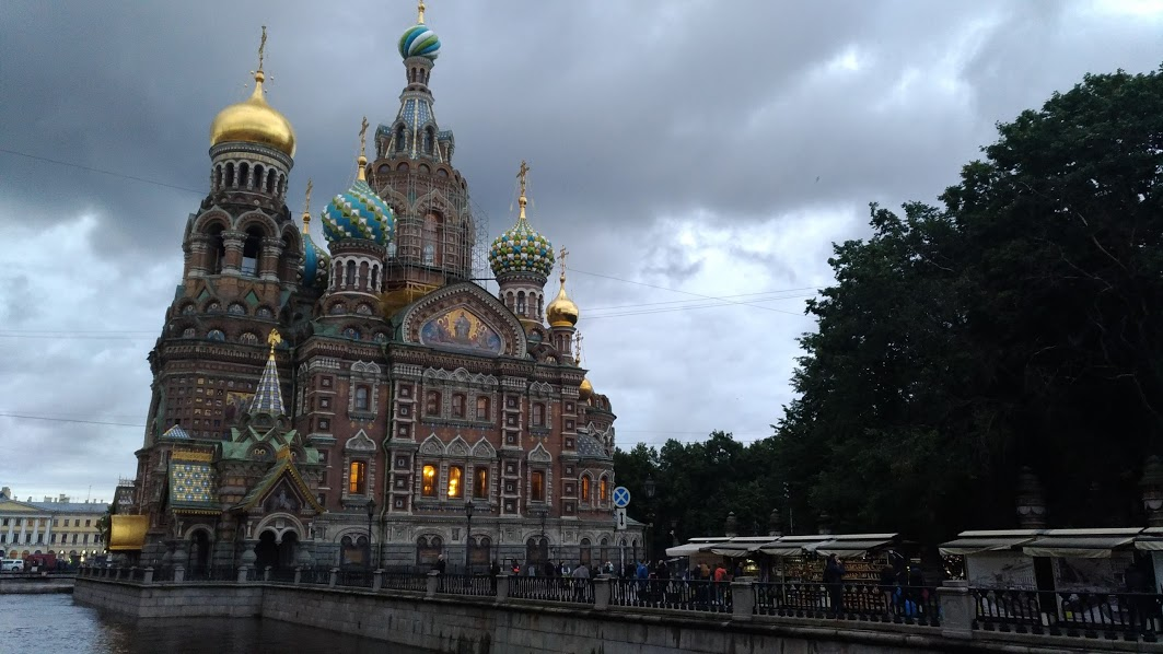 Wonderful White Nights In St Petersburg :When The City Never Sleeps