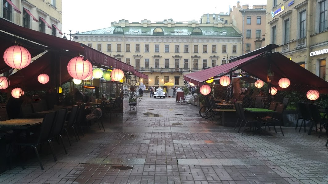 It is quite bright, so the light from the lanterns are not really necessary.