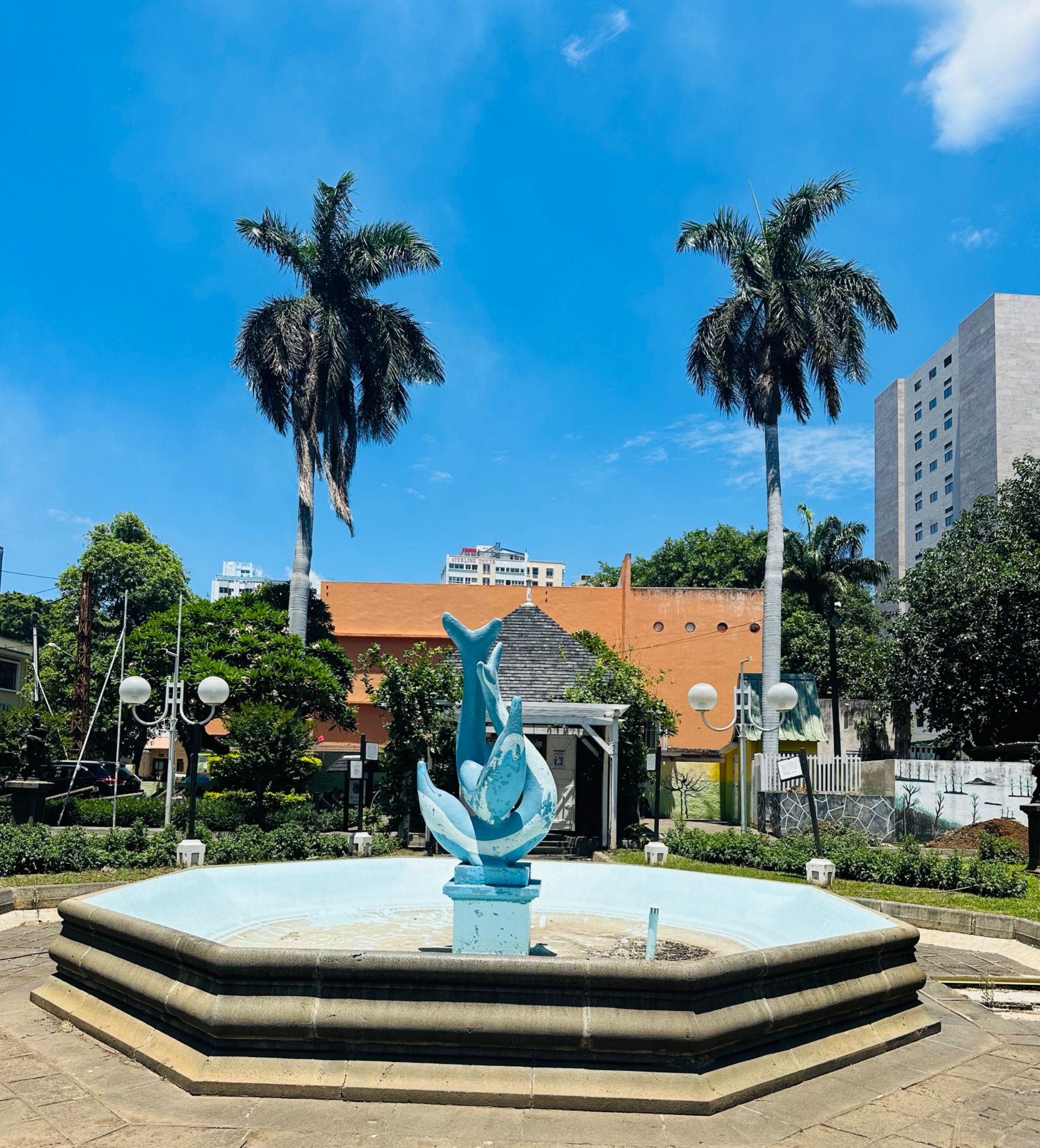 Jardin de la Compagnie : A Time Travel Walk in the Heart of Port Louis!
