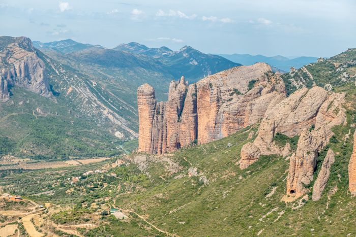 Conglomerate cliffs of Riglos