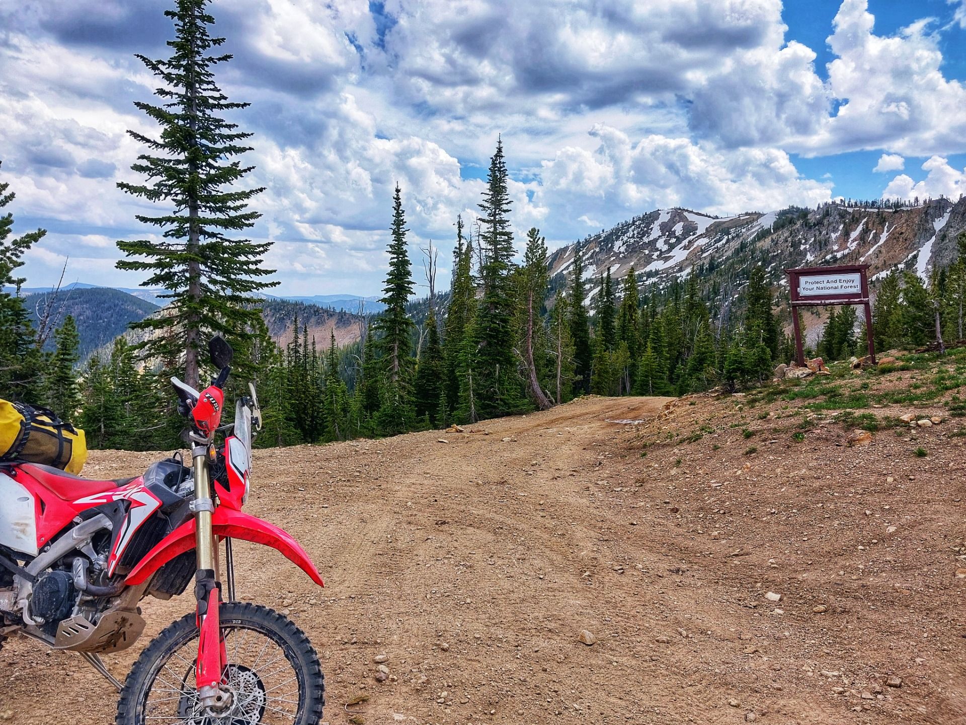 Knall, Reh, Bier und ein Bett: Ein Tag in Idaho, der alles hatte