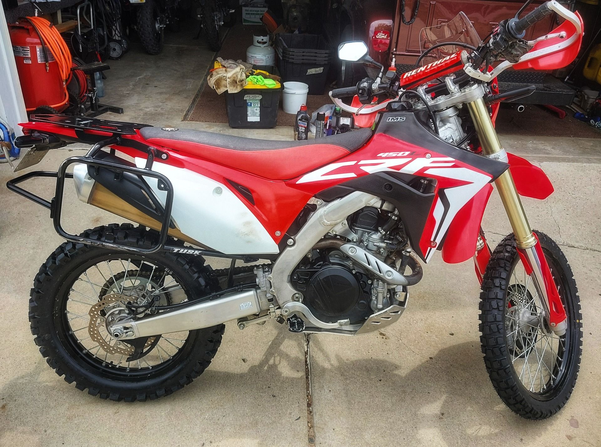 Schrauben, Schwitzen, Schlachtross: Mein Motorradverkauf in Denver