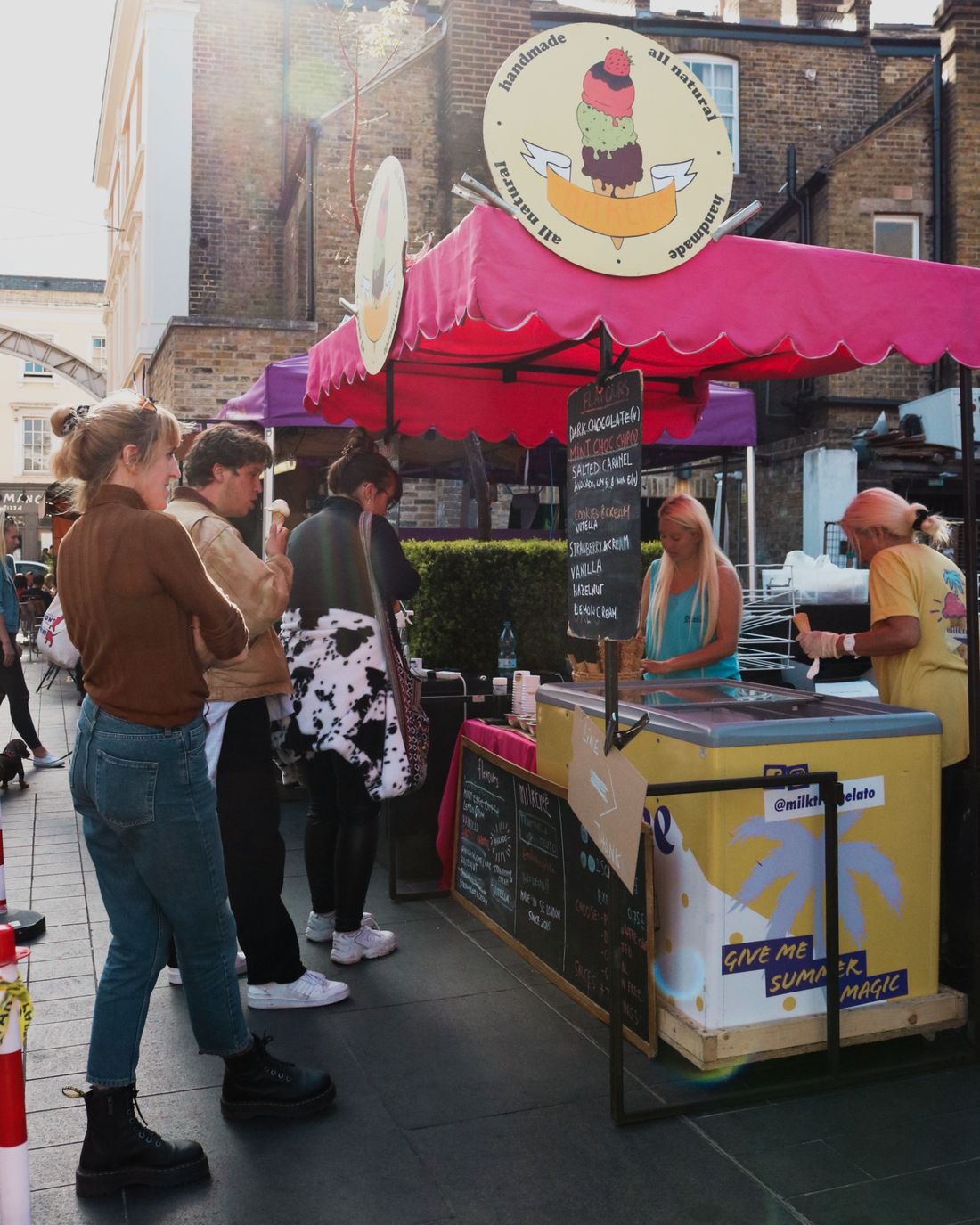 From full meal to desserts