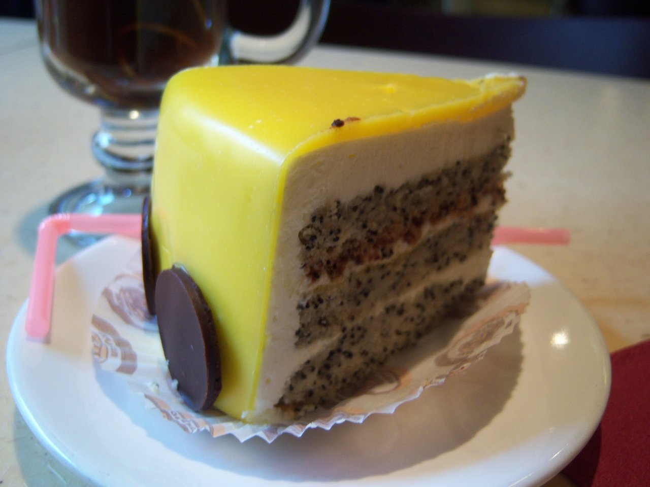 Cheesecake with poppy seeds