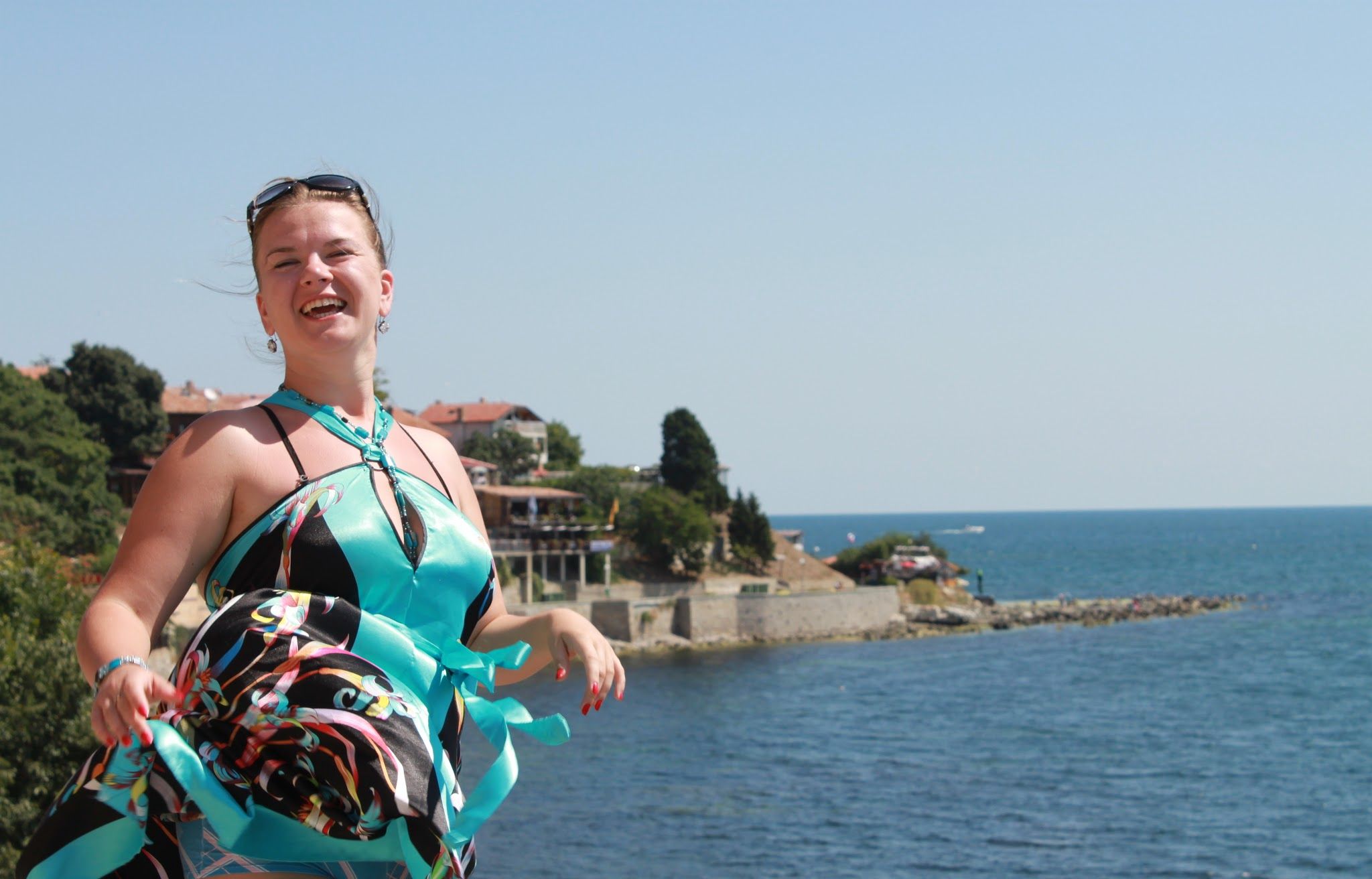 I am on a beautiful sea background