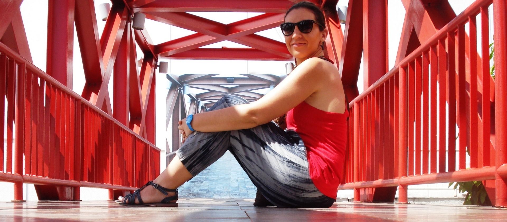 In one of the air corridors of the Dragâo do Mar Cultural Center