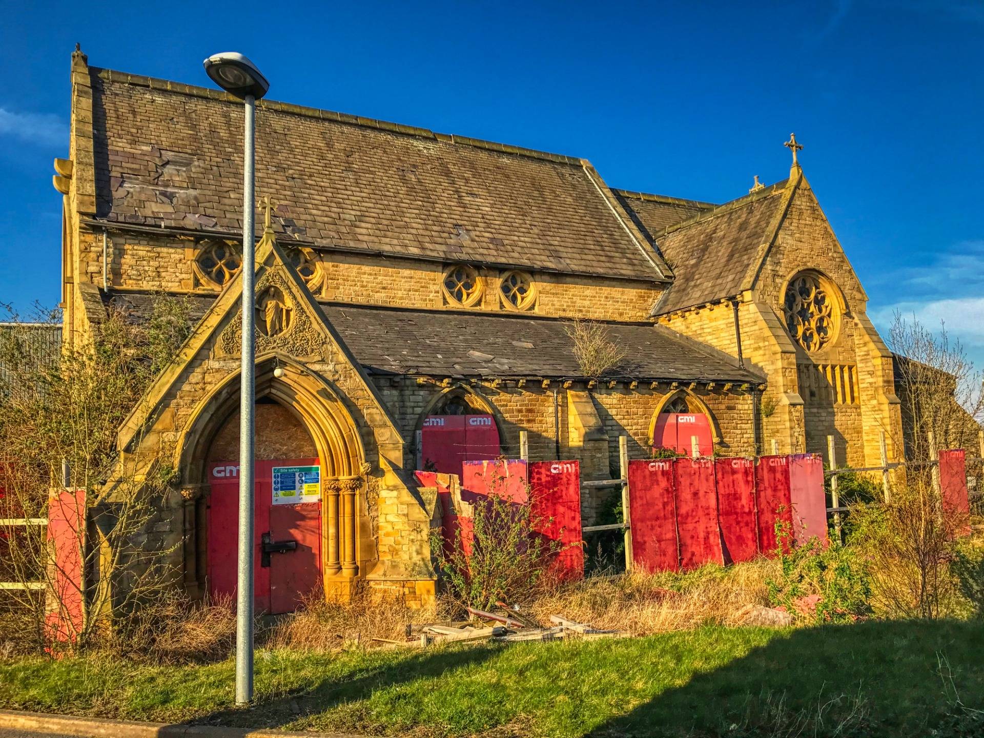 Tales of the Urban Explorer: St Andrew's Church