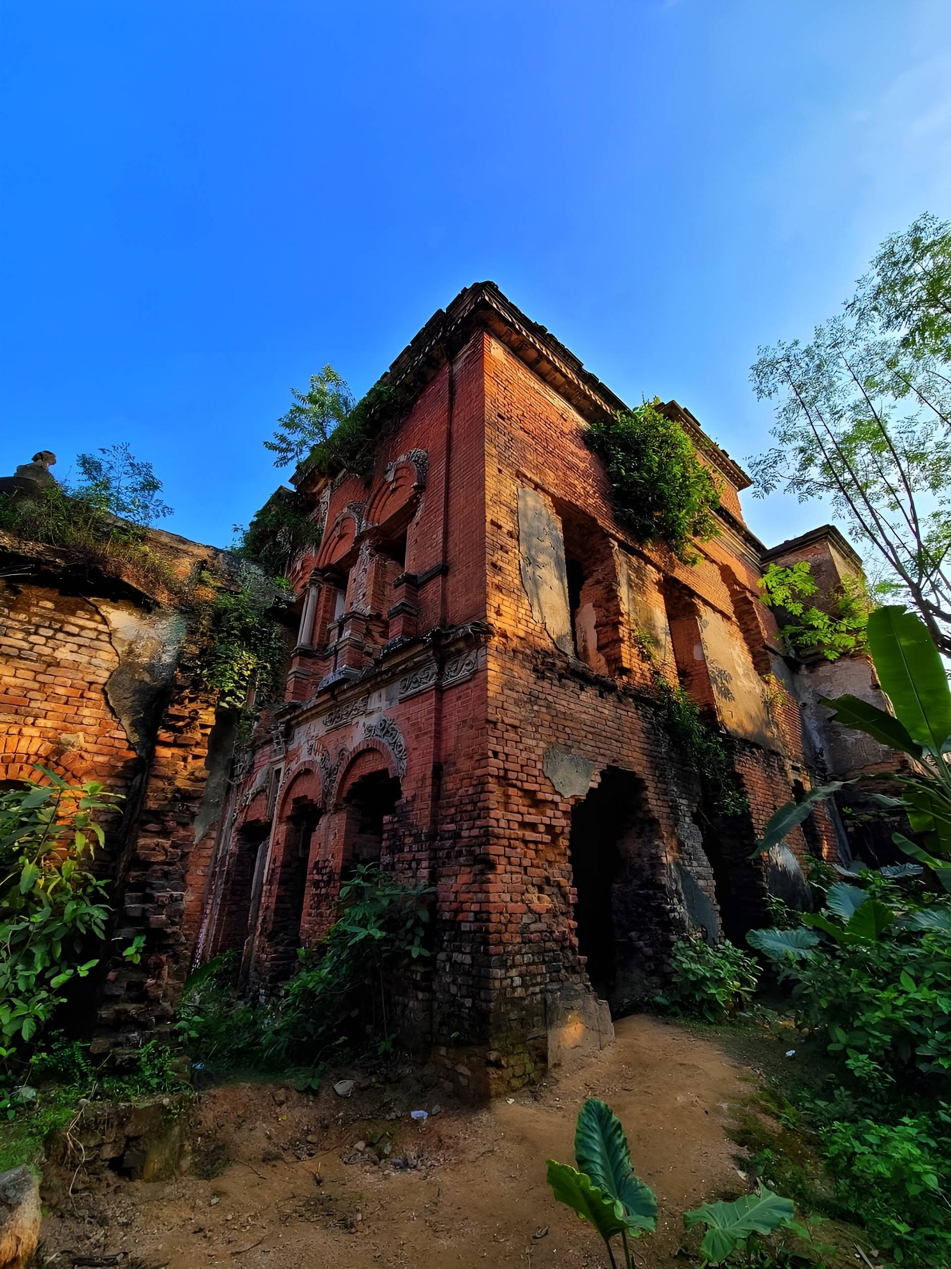 A day in Bolihar and Dubalhati Empire (Naoga).