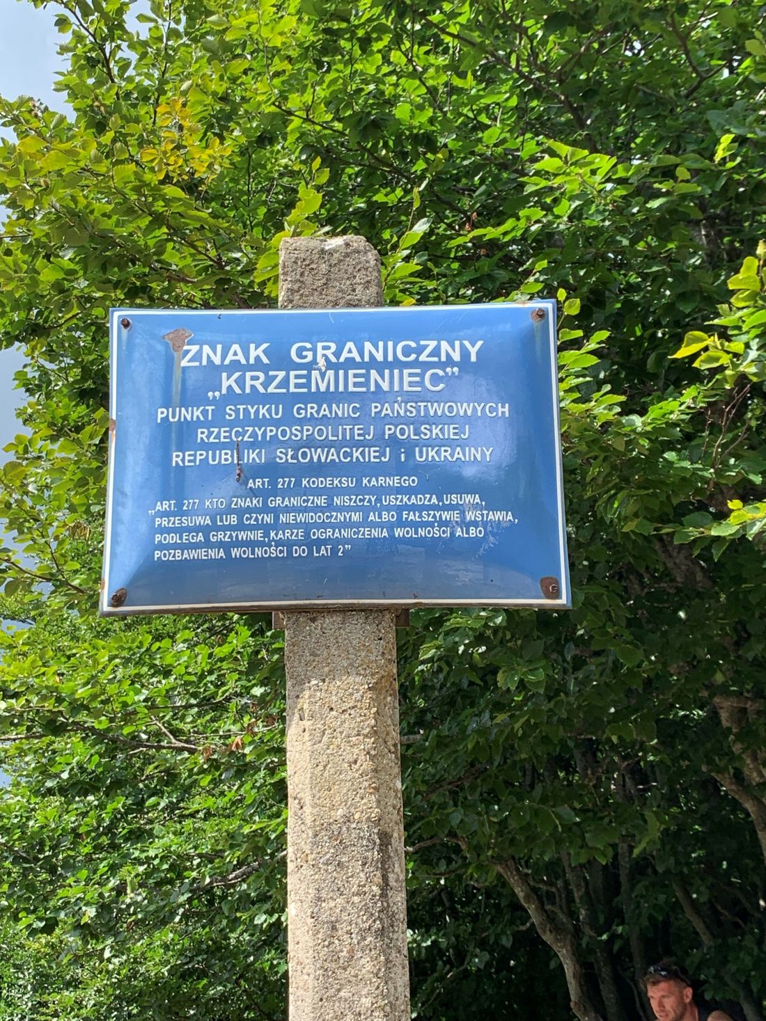 Znak graniczny